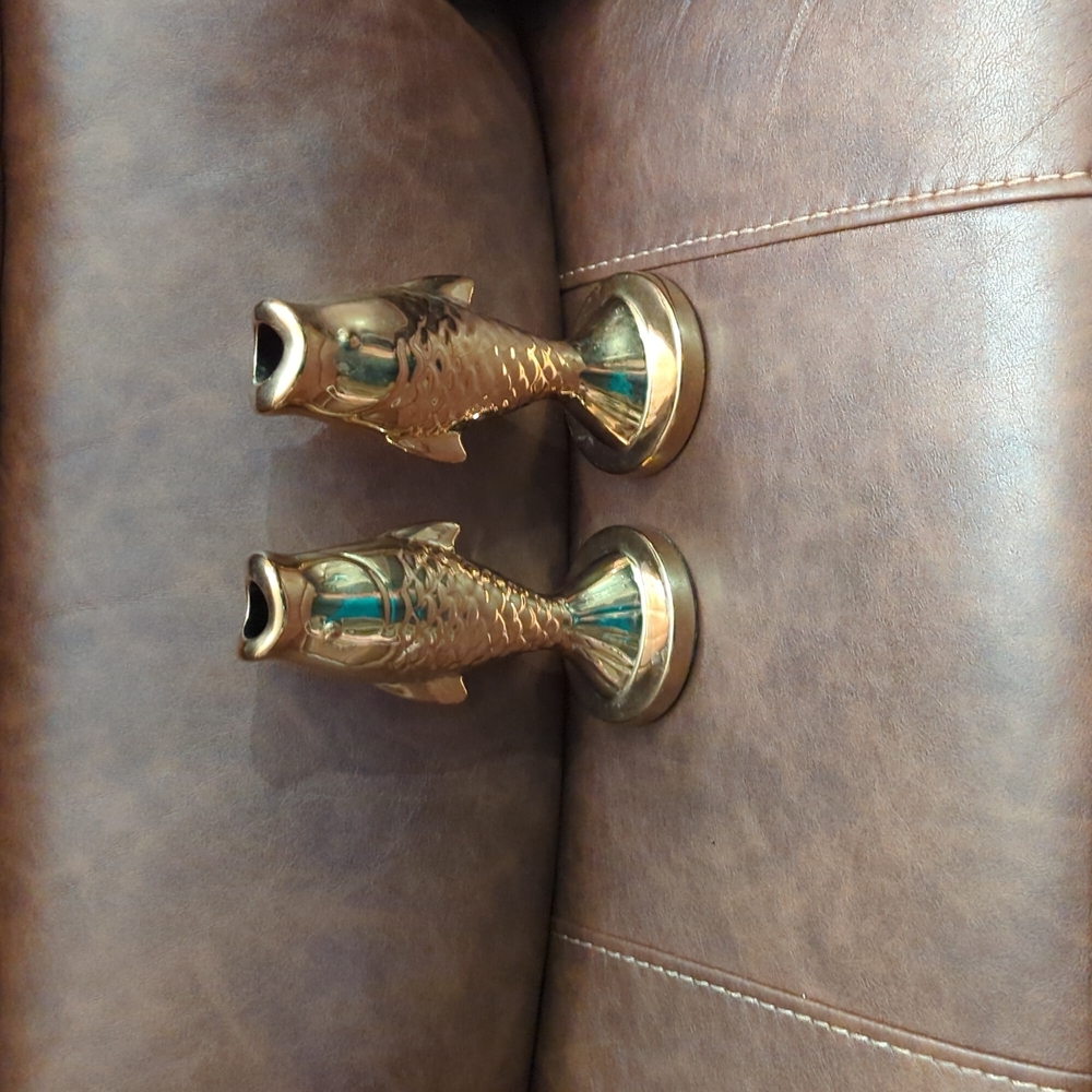 Sleep With The Fishes gold/brass candleholder set